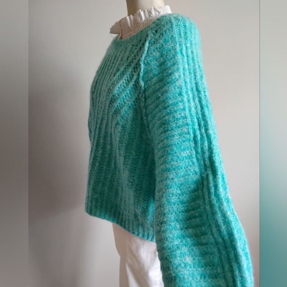 Free People Puff Sleeve Fuzzy Oversized Cropped Sweater Turquoise Colorful Sz M - Picture 7 of 13